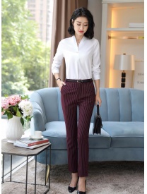 女式白色V領襯衣