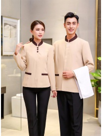 保潔服女式三?？勰惺揭涣？?米黃